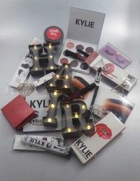 KYLIE MAKE UP HAARVERLANGERUNG